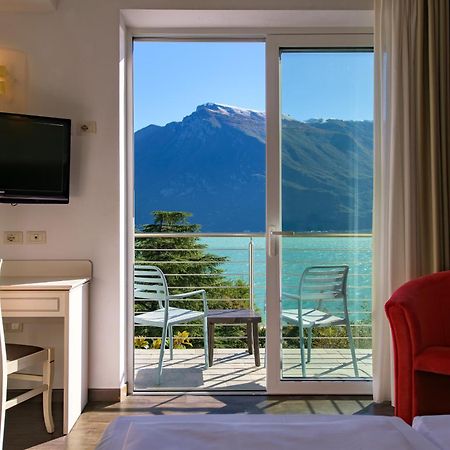 Hotel Sogno Del Benaco Limone sul Garda Exterior photo